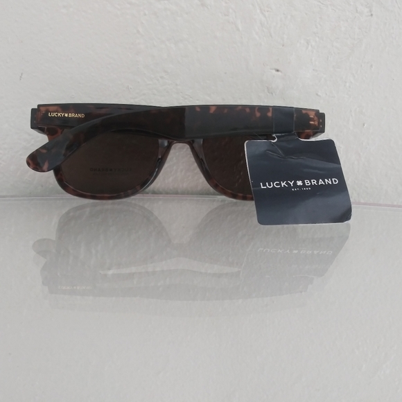 NWT LUCKY BRAND SUNGLASSES EYEWEAR ACCESSORY - Picture 7 of 12